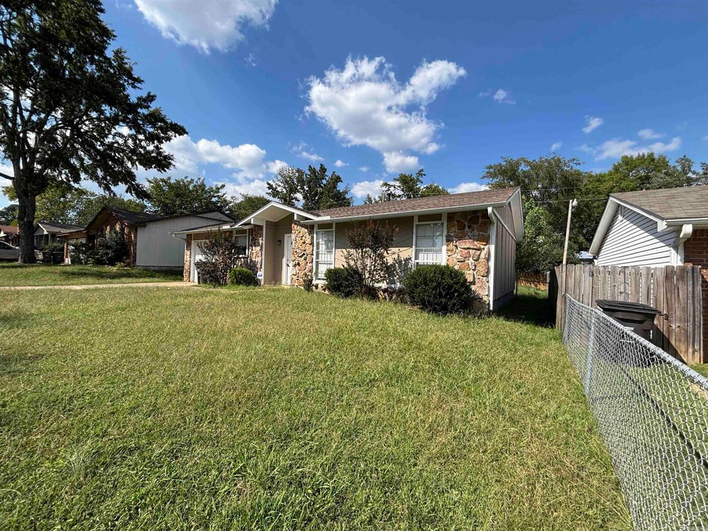 104 Lonsdale Circle, Jacksonville, AR 72076