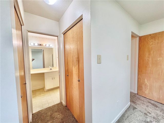 138 E Janin Circ, Portland, TX 78374