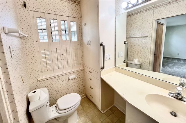 138 E Janin Circ, Portland, TX 78374