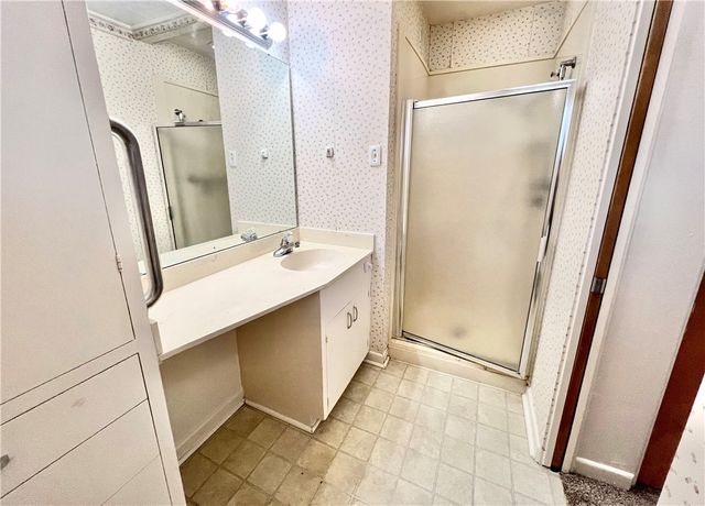 138 E Janin Circ, Portland, TX 78374