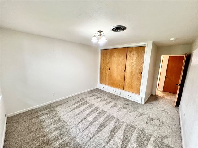 138 E Janin Circ, Portland, TX 78374