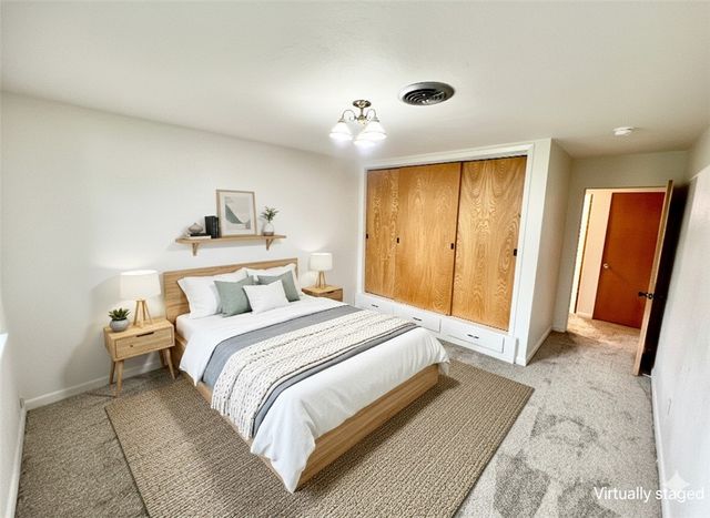 138 E Janin Circ, Portland, TX 78374