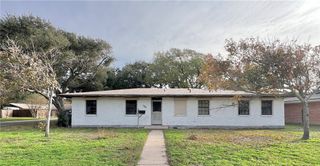138 E Janin Circ, Portland, TX 78374