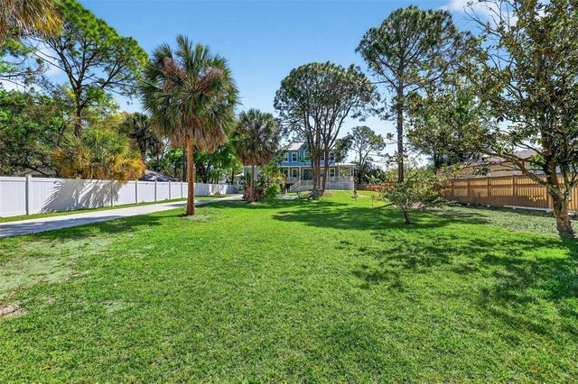 4433 SWEETWATER DRIVE, Tampa, FL 33615