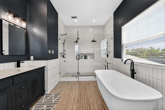 4433 SWEETWATER DRIVE, Tampa, FL 33615