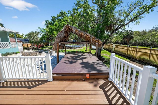 4433 SWEETWATER DRIVE, Tampa, FL 33615