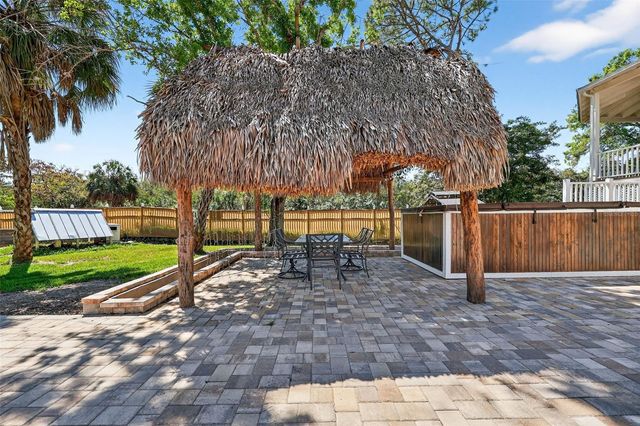 4433 SWEETWATER DRIVE, Tampa, FL 33615