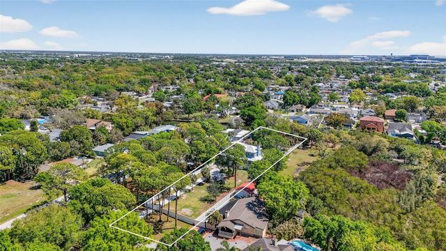 4433 SWEETWATER DRIVE, Tampa, FL 33615