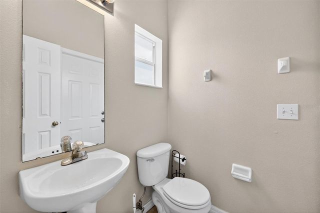 4433 SWEETWATER DRIVE, Tampa, FL 33615