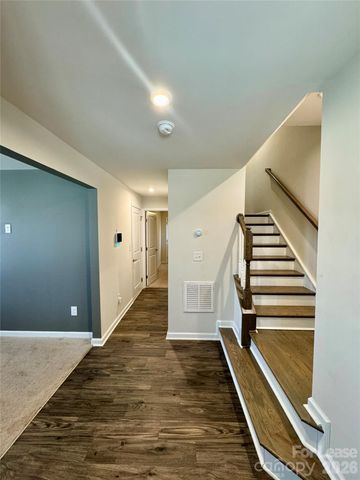 1214 Ashbury Street, Charlotte, NC 28216