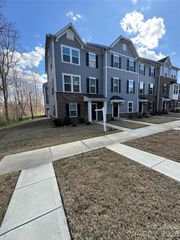 1214 Ashbury Street, Charlotte, NC 28216