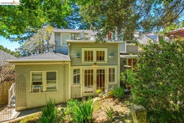 1631 La Vereda Rd, Berkeley, CA 94709