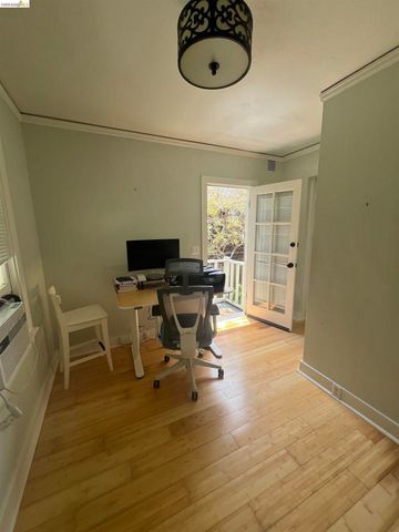1631 La Vereda Rd, Berkeley, CA 94709