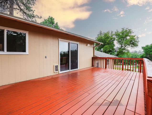 4175 Helen Ln, Auburn, CA 95602