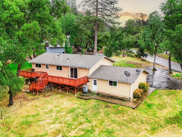 4175 Helen Ln, Auburn, CA 95602