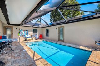 1923 SW 26th TER, Cape Coral, FL 33914