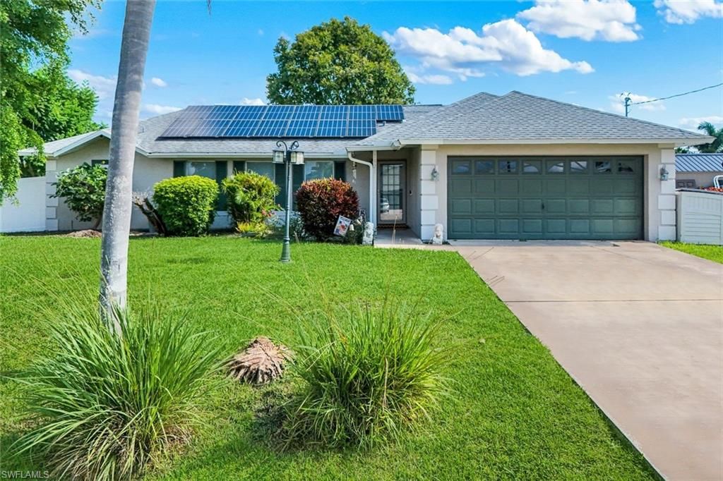 Image 1 of property listing at 1923 SW 26th TER, Cape Coral, FL 33914