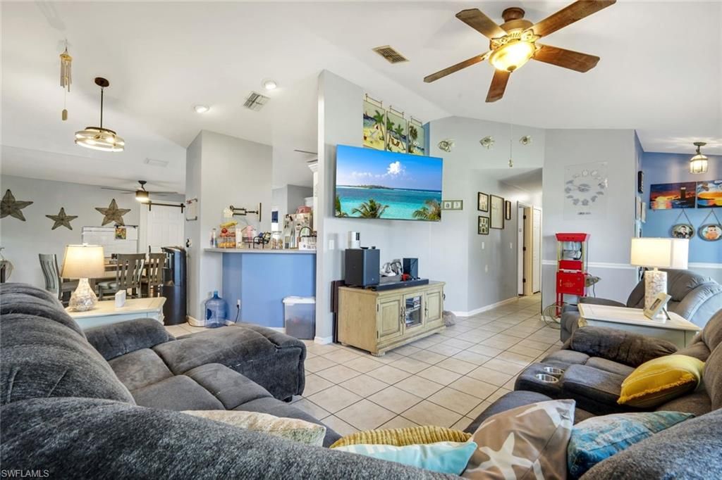 Image 10 of property listing at 1923 SW 26th TER, Cape Coral, FL 33914