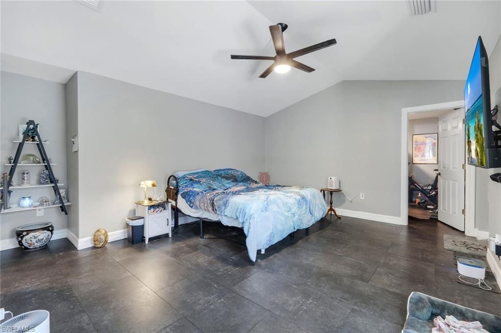 Image 20 of property listing at 1923 SW 26th TER, Cape Coral, FL 33914