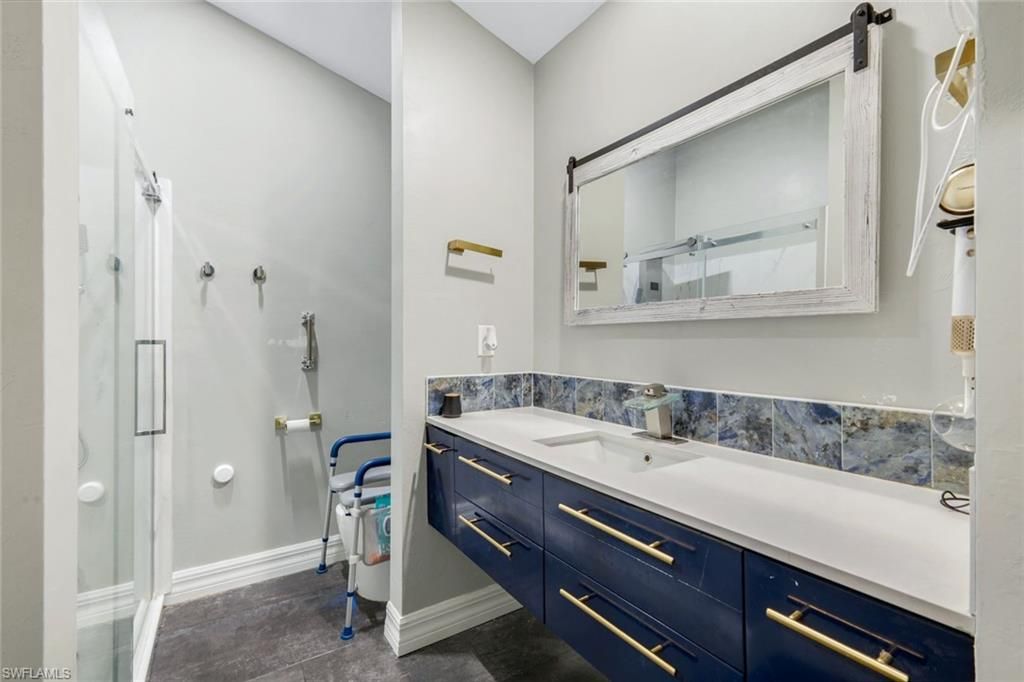 Image 22 of property listing at 1923 SW 26th TER, Cape Coral, FL 33914