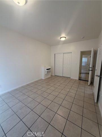 419 W 5th 7, Long Beach, CA 90802