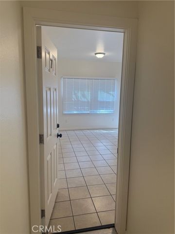 419 W 5th 7, Long Beach, CA 90802