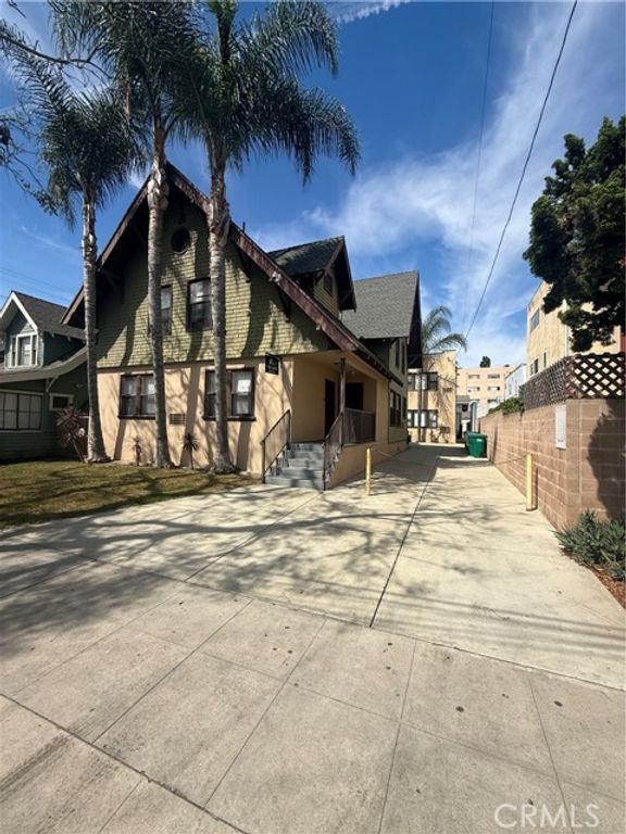 419 W 5th 7, Long Beach, CA 90802