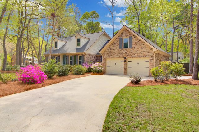 101 Huckleberry Lane, Summerville, SC 29485