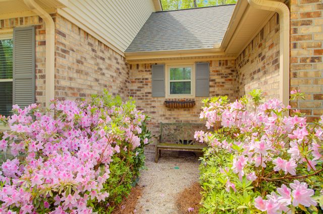 101 Huckleberry Lane, Summerville, SC 29485