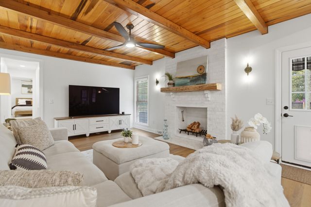 101 Huckleberry Lane, Summerville, SC 29485