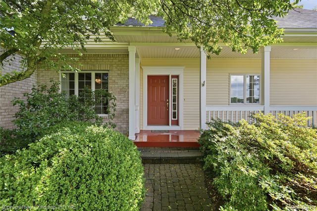 4462 Lily Drive, Oceola Township, MI 48843