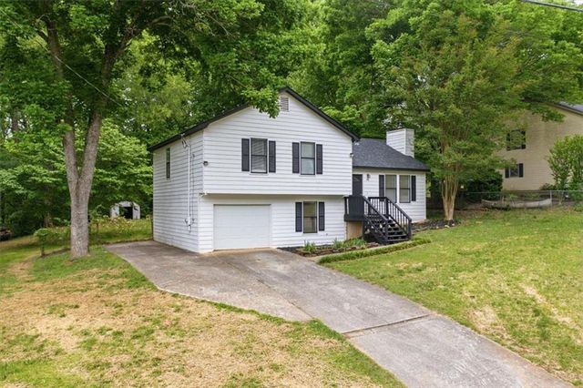 40 Hickory Lane, Dallas, GA 30132