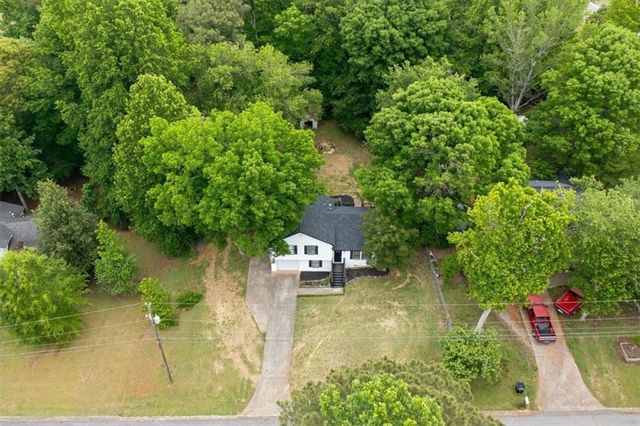 40 Hickory Lane, Dallas, GA 30132