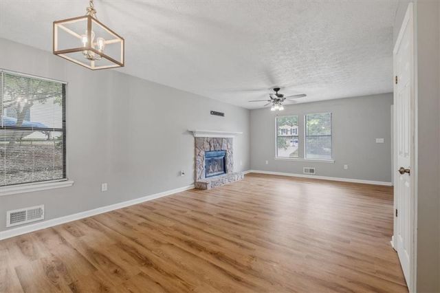 40 Hickory Lane, Dallas, GA 30132