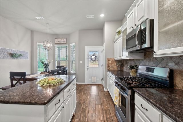 1603 Higgins Street, Pea Ridge, AR 72751