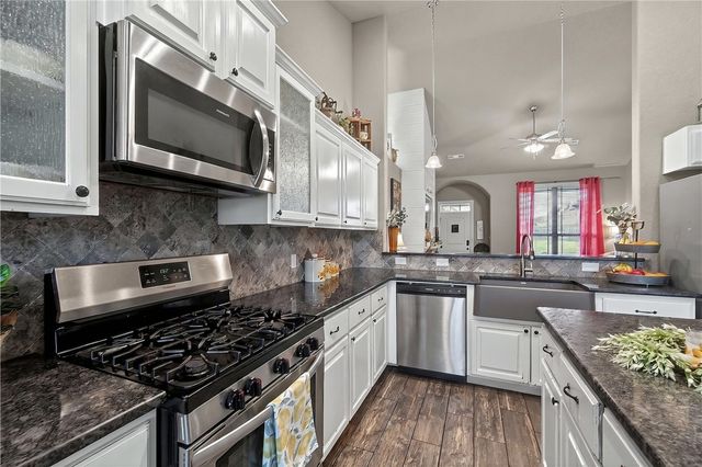 1603 Higgins Street, Pea Ridge, AR 72751