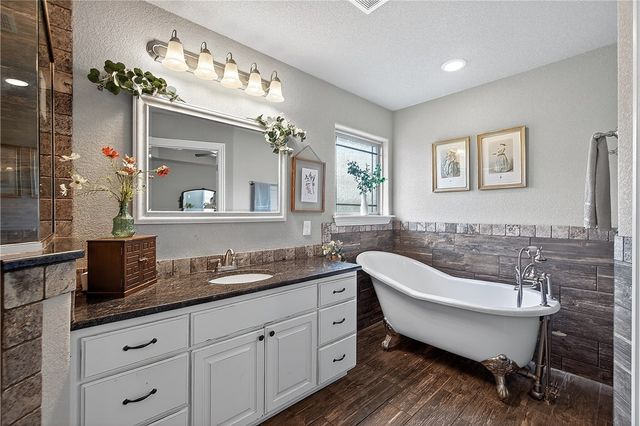 1603 Higgins Street, Pea Ridge, AR 72751