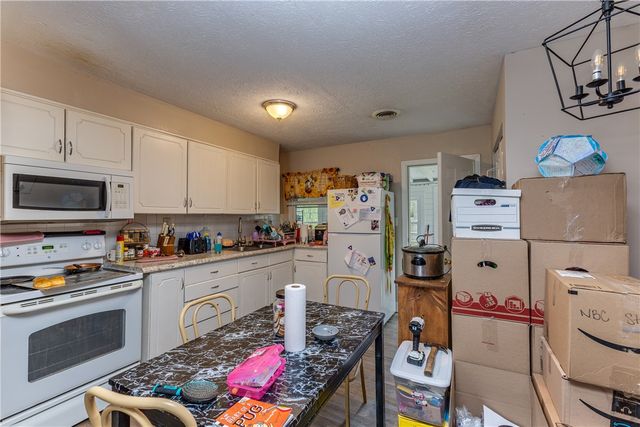 232 Dellwood Drive, Fairborn, OH 45324
