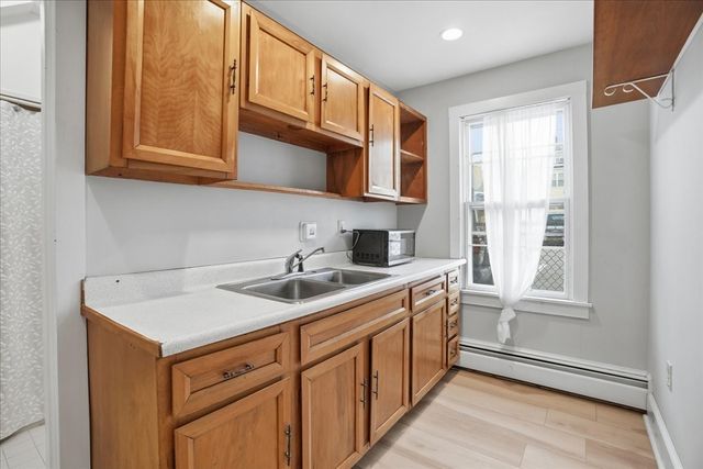 5 Lees Wharf, Newport, RI 02840