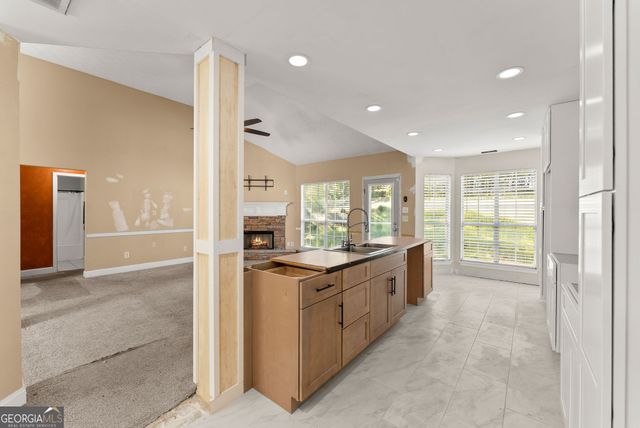 926 Lochwolde Lane, Bethlehem, GA 30620