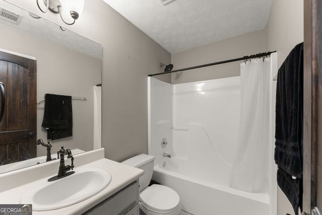 926 Lochwolde Lane, Bethlehem, GA 30620