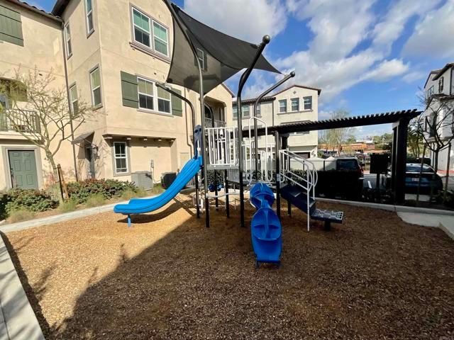 419 Atlas, Escondido, CA 92025