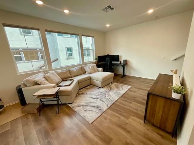 419 Atlas, Escondido, CA 92025