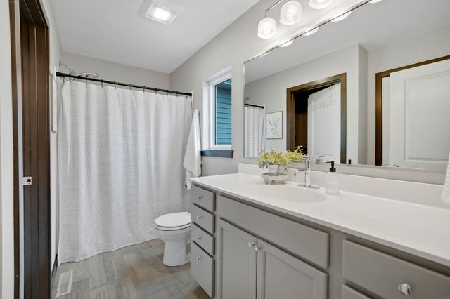 1464 Audubon Drive, Waterloo, IA 50701