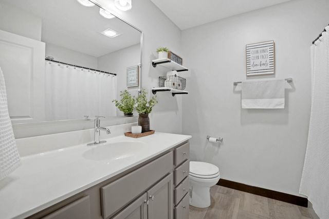 1464 Audubon Drive, Waterloo, IA 50701