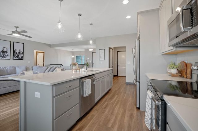 1464 Audubon Drive, Waterloo, IA 50701