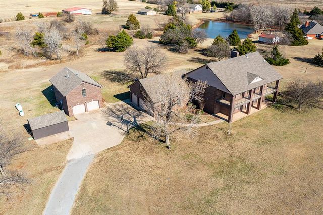 4609 NE Trails End Street, Piedmont, OK 73078