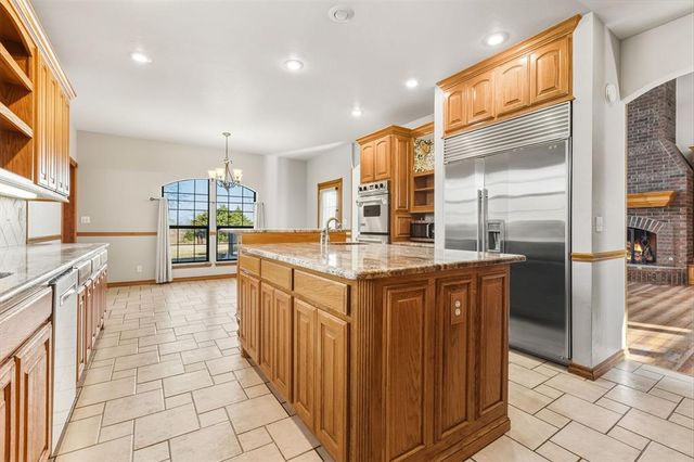 4609 NE Trails End Street, Piedmont, OK 73078