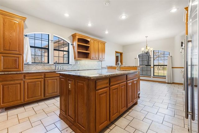 4609 NE Trails End Street, Piedmont, OK 73078