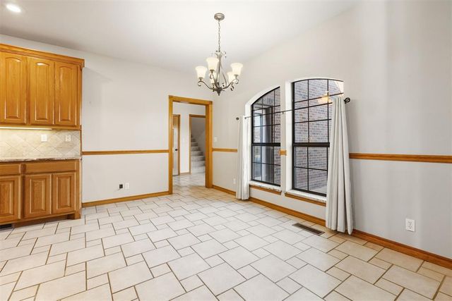 4609 NE Trails End Street, Piedmont, OK 73078